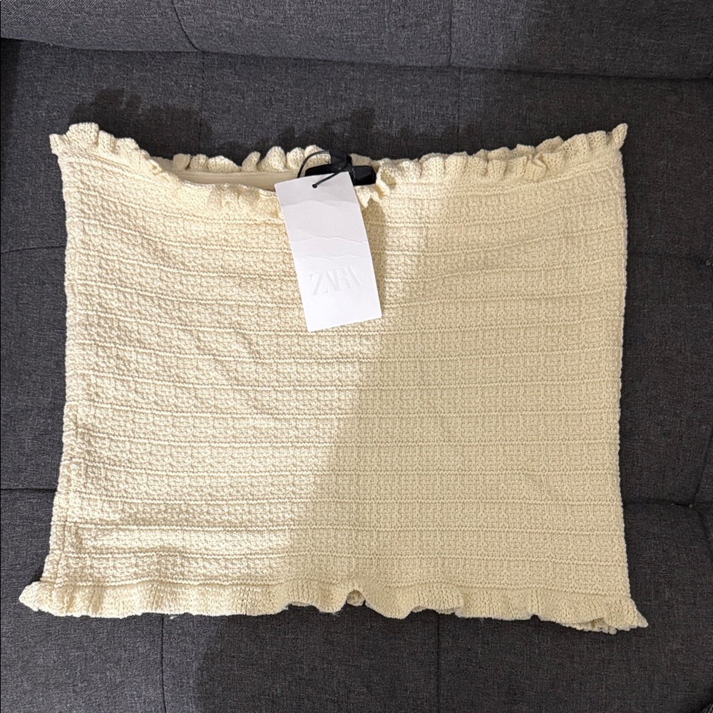 Zara Women's Cream Mini Skirt